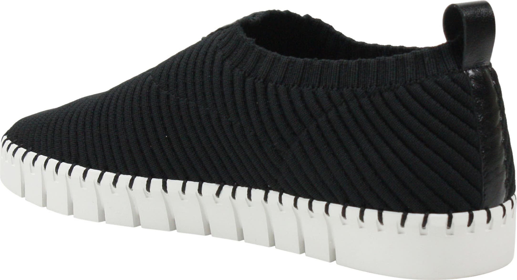 Renee Womens Donnia Sneaker J Renee Womens Donnia Sneaker J
